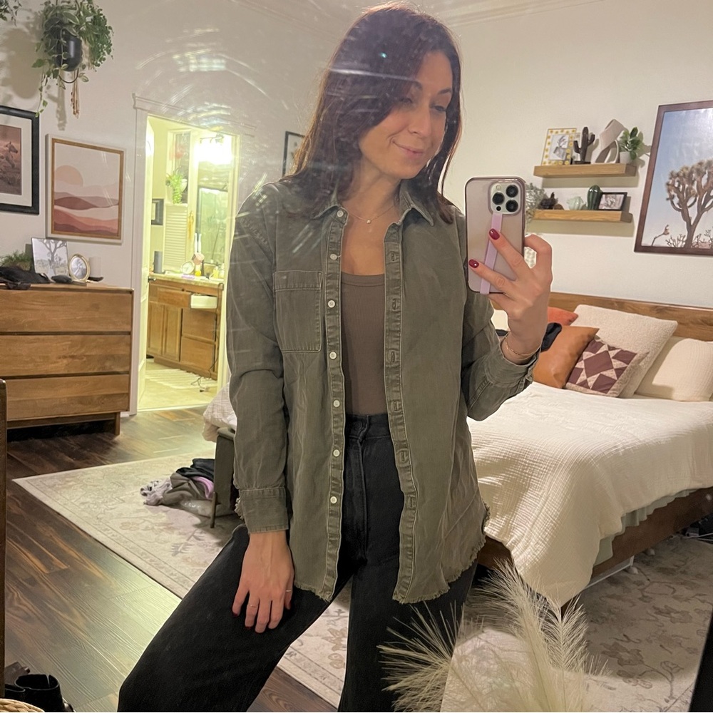Aerie olive green button up shirt